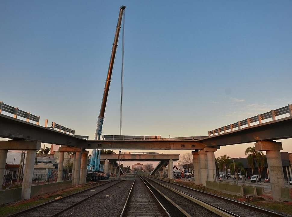 En el Oeste, construirán dos nuevos puentes sobre las vías del Tren Sarmiento