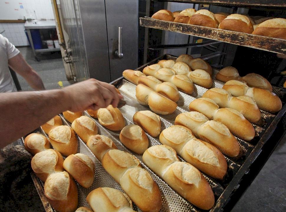 Crisis en las panaderías bonaerenses: el consumo de pan cayó 45% y crece la preocupación por cierres y despidos