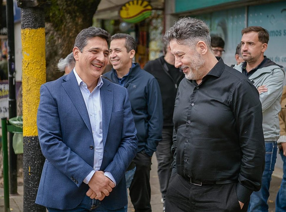 En Merlo, Marinucci y Menéndez ampliaron derechos con la entrega de Pases Libres Multimodales