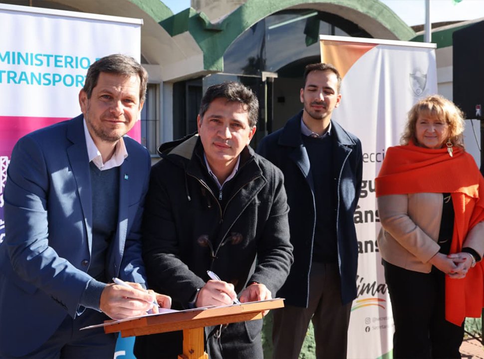 Marinucci inauguró el nuevo Centro de Emisión de Licencias en Lima