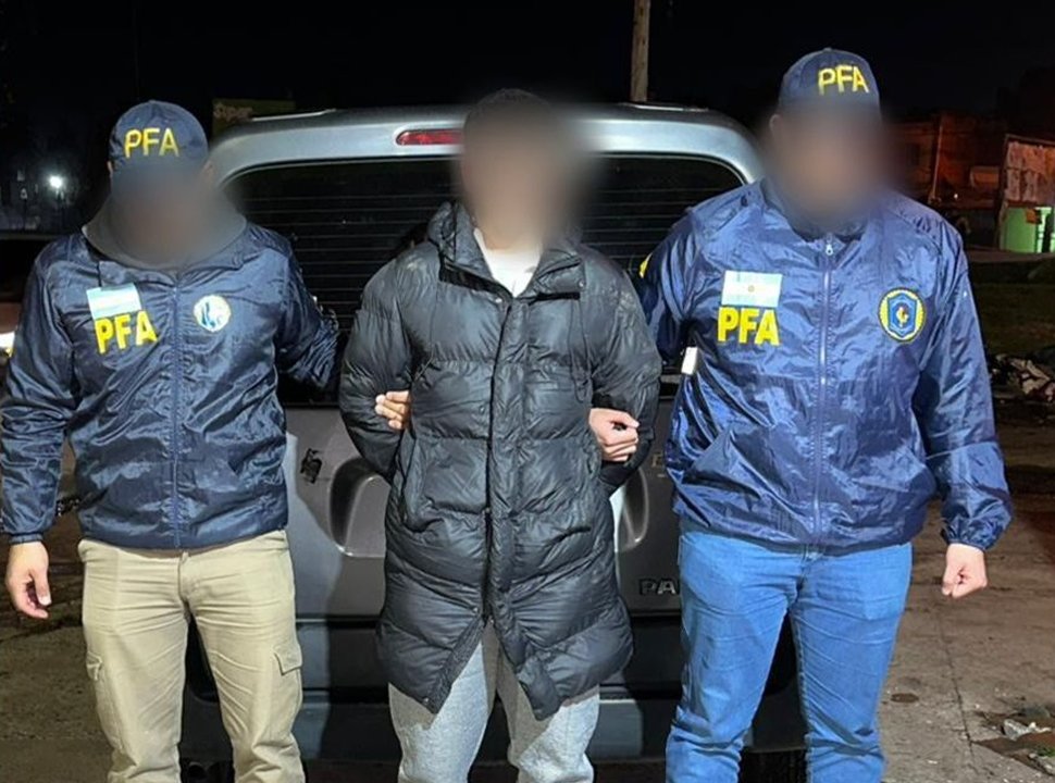 Cayó en González Catán un prófugo con captura internacional por un crimen vinculado a una disputa por dólares falsos