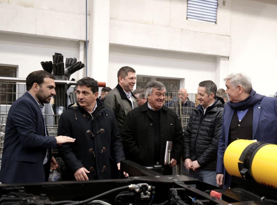 Marinucci recorrió la planta de Agrale y destacó su aporte al transporte