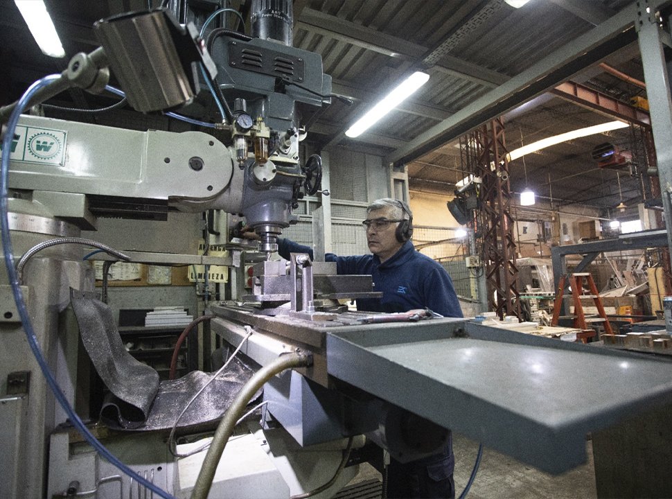 “Sin industria no hay Argentina»: el reclamo de Espinoza en el Día de la Industria Nacional