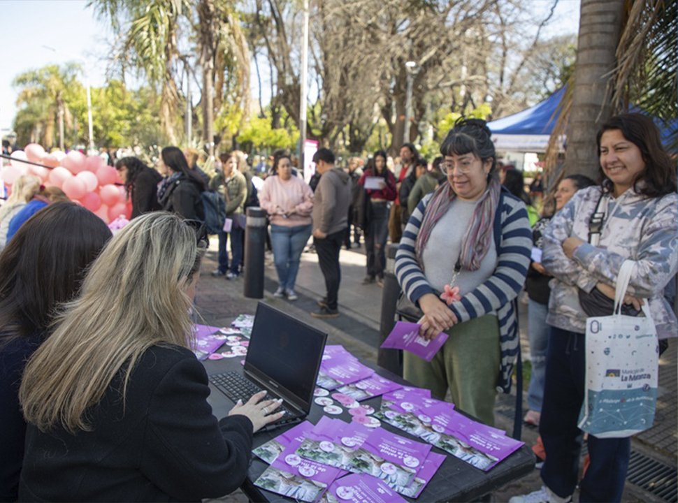 La Matanza: Récord de convocatoria en la jornada principal de prevención del cáncer de mama