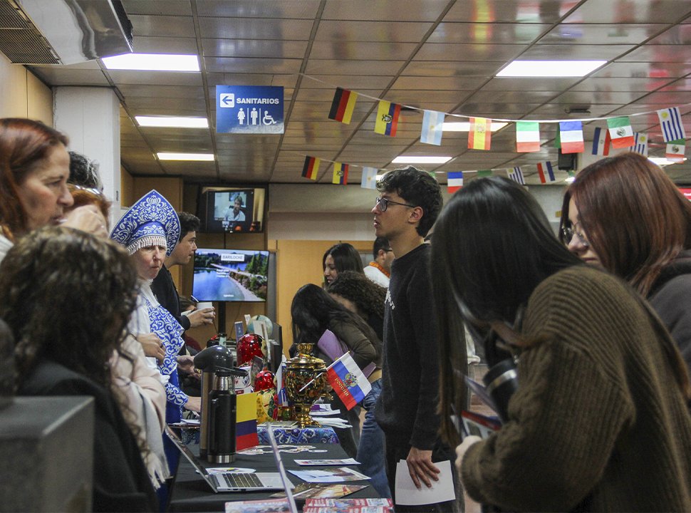 Estudiar, viajar y crecer: la Expo Internacional UM acercó el mundo a sus estudiantes